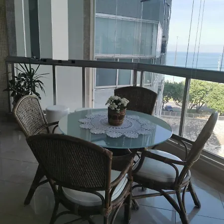 Apartamento frente mar, Posto 5 - Barra da Tijuca-2